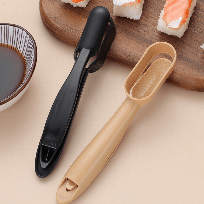 弁当用ニギリ キッチンツール プラスチック型 メーカー ホー - Sushi Making Kit のレビューと価格