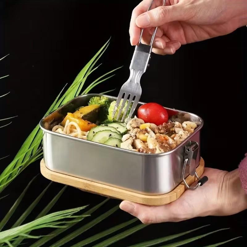 竹製の蓋が付いた、日本の伝統的な弁当箱。304ステンレス製で - Bento Box のレビューと価格